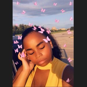 Meet your Posher, Maïté